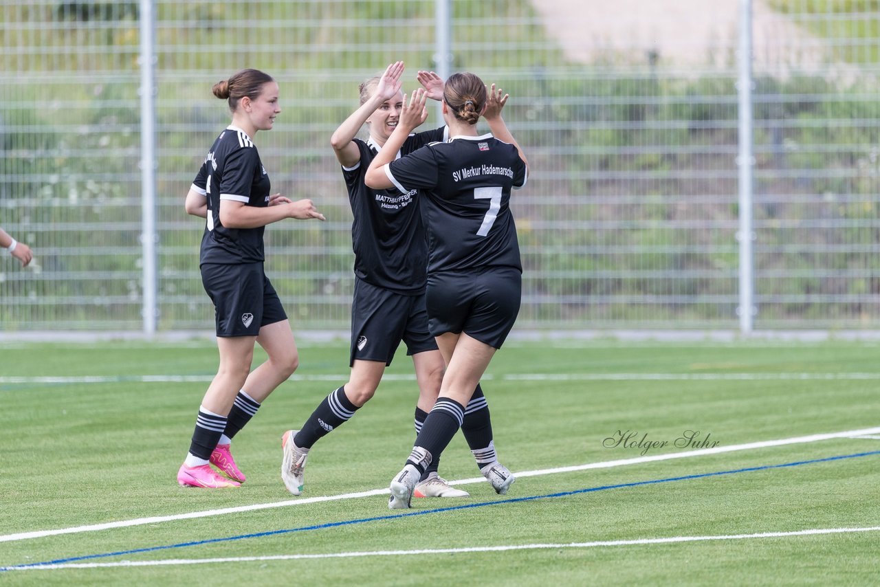 Bild 88 - Saisonstart Oberliga